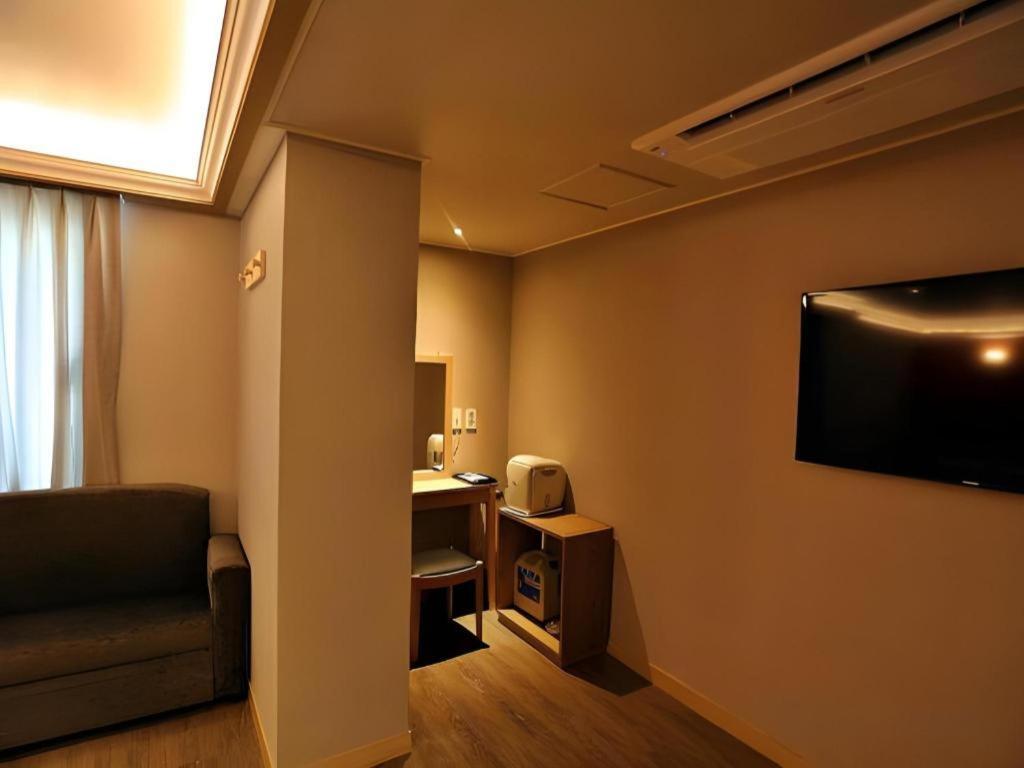 Jeju Sejong Hotel מראה חיצוני תמונה